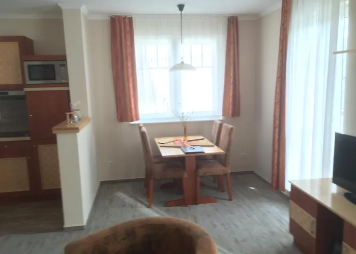 Gæstehus Ruegen Sellin (Rugen)